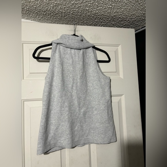 The group babaton turtle neck tank top - Picture 2 of 5